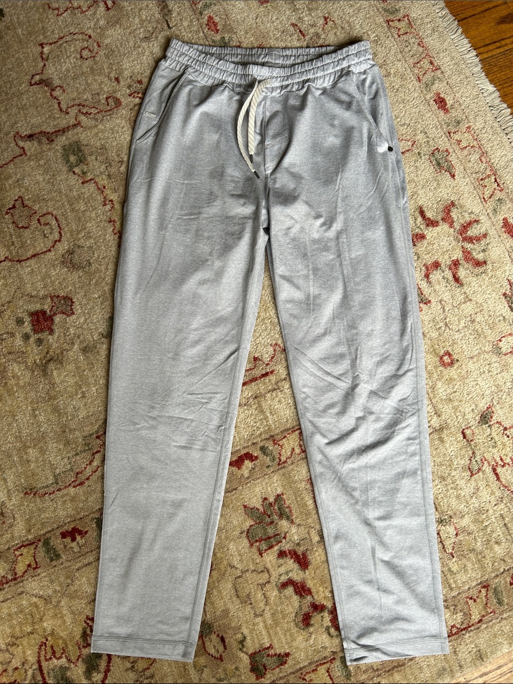Vuori Ponto Performance Light Gray Men's Drawstring Lounge Jogger Pants